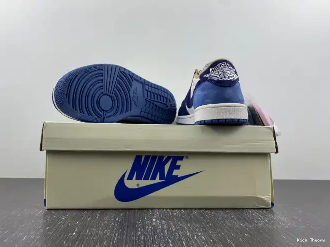 Kick Theory SCOTT TRAVIS X JORDAN CUSTOM 1 AIR DM7866-808 0511